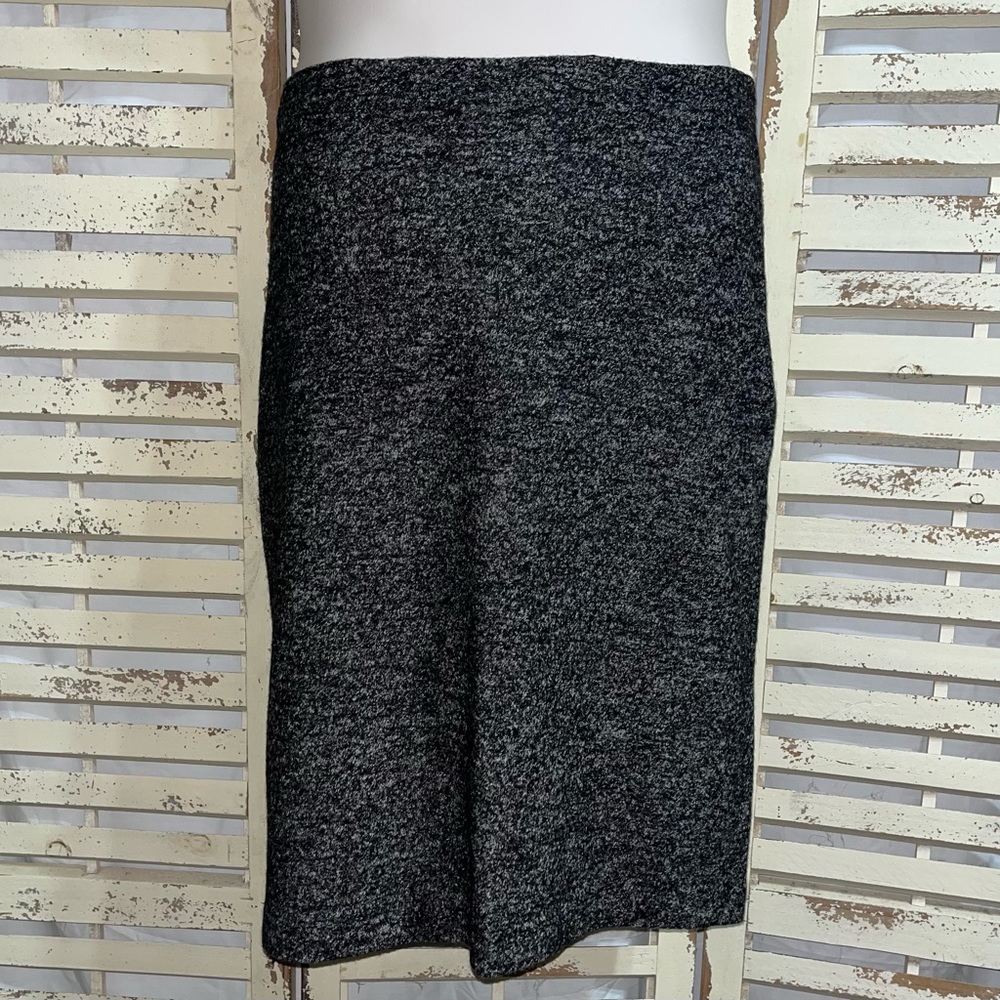 Ann Taylor~Wool/Cotton Blend~Knee Length~Skirt~Size 10~Womens~Fully Lined